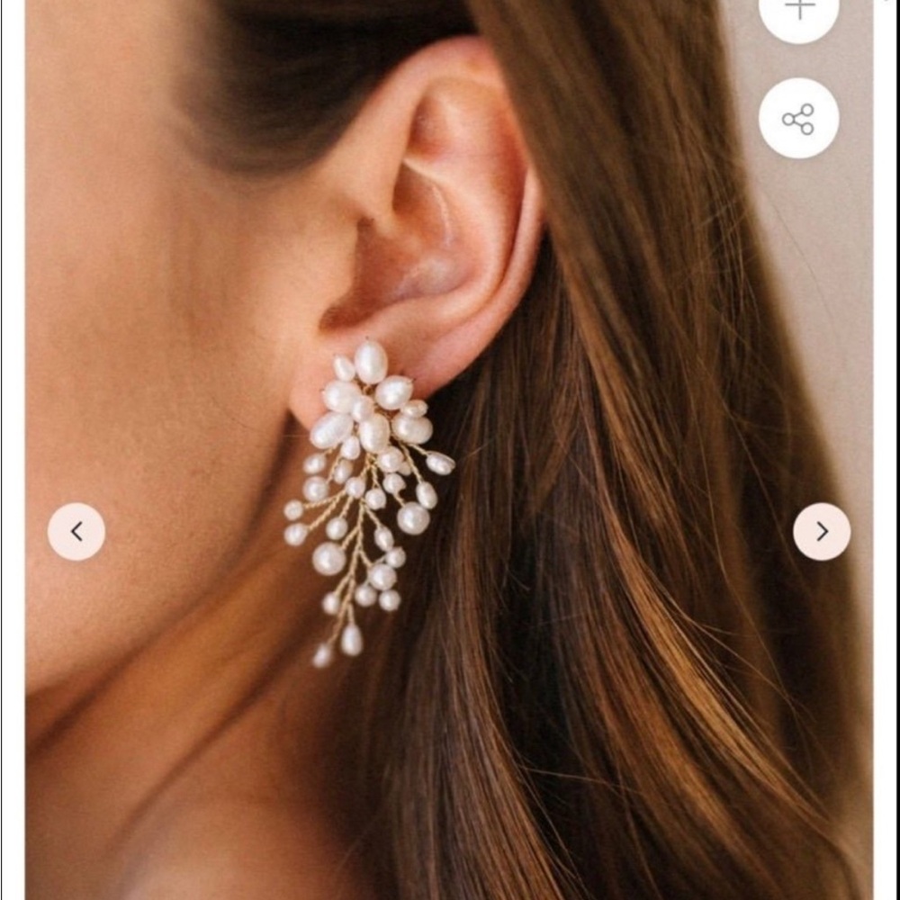 Untamed Petals Moore Earrings